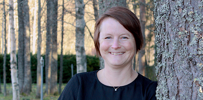 Porträttbild på forskaren Emma Persson. 