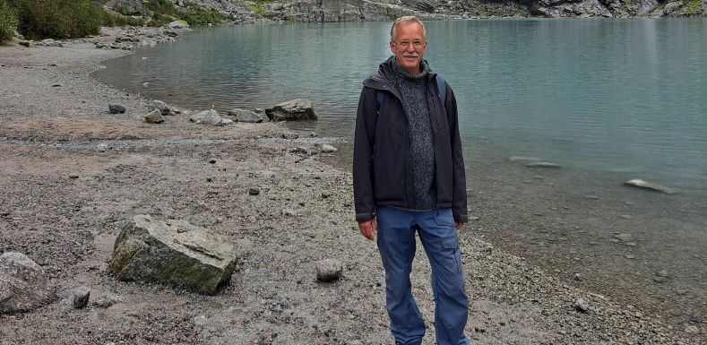 Bild på Johan Akesson i fjällen 