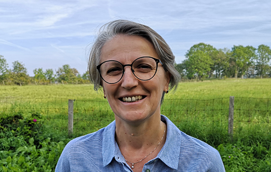 Porträttbild på docenten Senada Hajdarevic