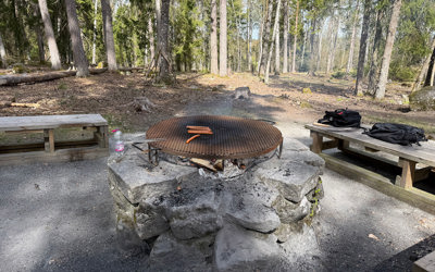 2026-04-29 Grillning på Björnön, fotograf: Eva Raland