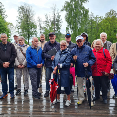 Gruppfotografering innan promenad, foto: Agneta Näsström