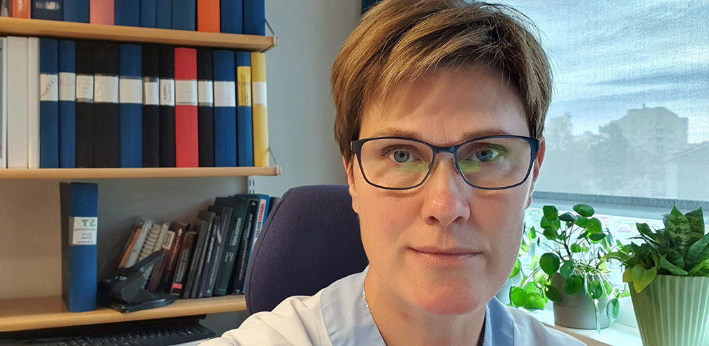 Porträttbild på överläkaren Camilla Thellenberg Karlsson