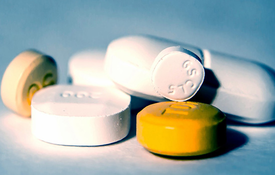 Tabletter i olika färger och storlekar