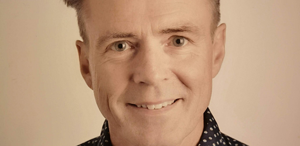 Porträttbild på överläkaren Fredrik Jäderling