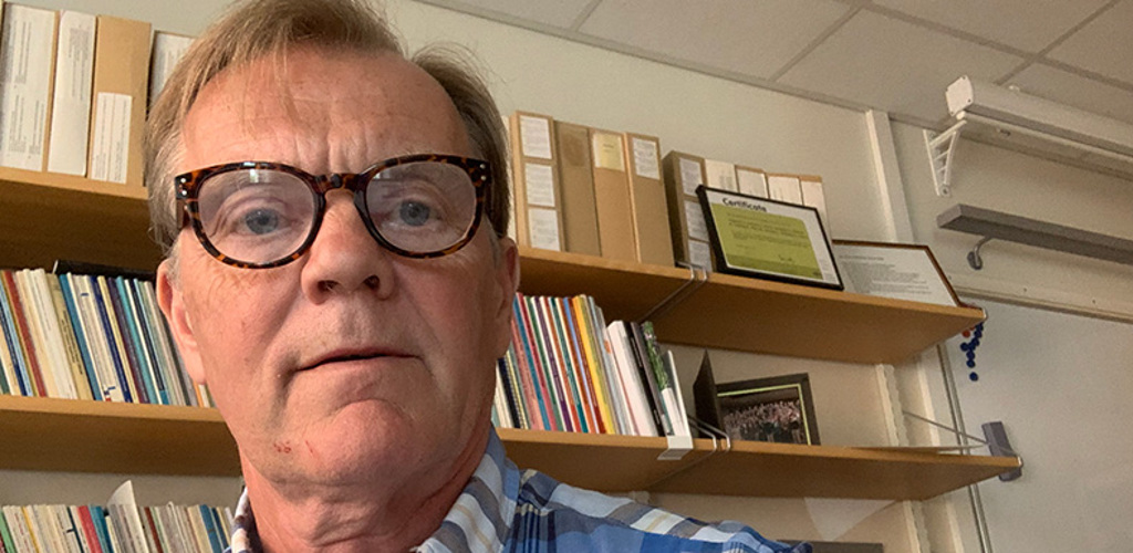 Porträttbild på professorn Jonas Hugosson.